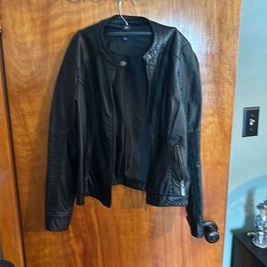 Apt 9 faux leather Moro jacket black size medium